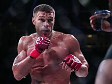 Немков «задушил» Каппелоццу на турнире PFL vs Bellator