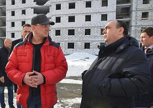 В Новом Уренгое двести семей ждут новоселья