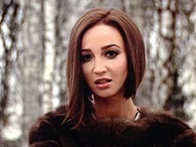 Бузова получила кувалдой по голове