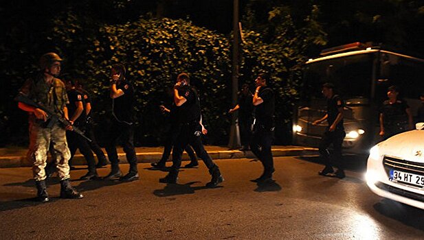 Один из предполагаемых лидеров мятежников в Турции арестован