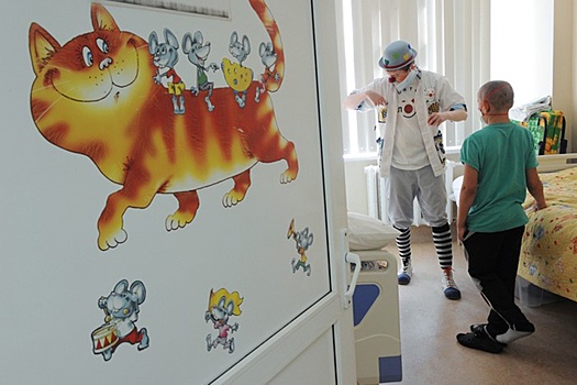 Российские врачи пересадили костный мозг ребенку с редким синдромом Клерикузио