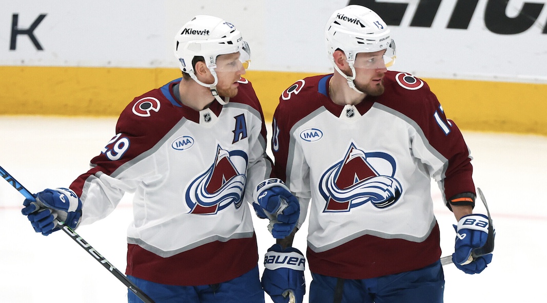 Ничушкина признали первой звездой матча НХЛ «Сент-Луис» — «Колорадо»