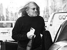 Умер выдавший Трампу справку «самого здорового президента» врач