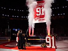 Клуб "Детройт Ред Уингз" вывел из обращения номер хоккеиста Федорова