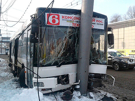 В ГИБДД рассказали о пострадавших в ДТП с автобусом в Саратове