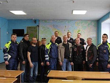 Юрий Некрасов провел рабочую встречу с представителями мотосообществ региона