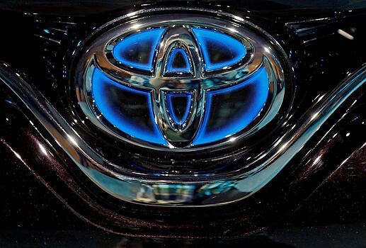 Toyota сократит производство автомобилей на 10%