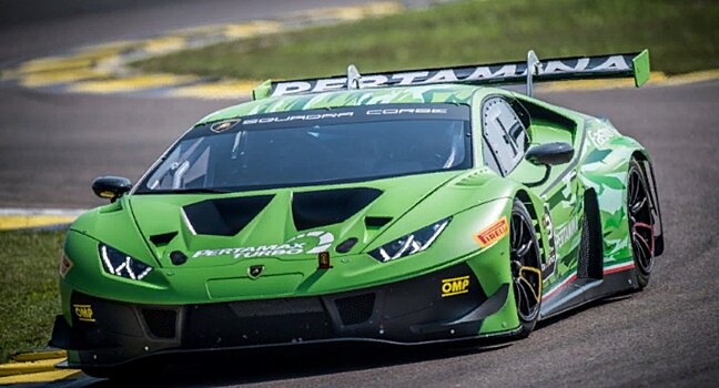 Lamborghini празднует выпуск 400-го гоночного авто Huracan