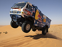 Мастера ралли-рейдов. В Москве прошел предпремьерный показ сериала про "Камаз-мастер"