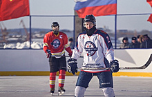 Любительские команды России и Китая впервые с 1950-х годов сыграли в хоккей на льду Амура