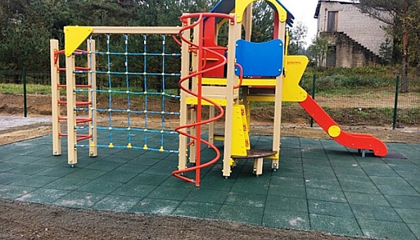 Игровую площадку с тренажерами открыли в поселке Ихала