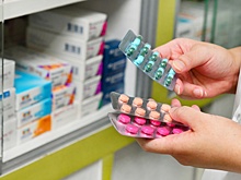 Депутаты предложили снизить налог на продажу лекарств