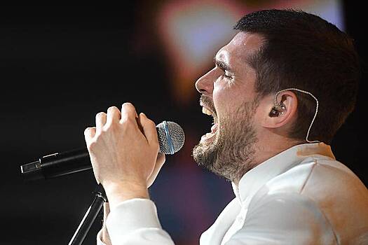 Noize MC* выступил в Испании в футболке «Азова»