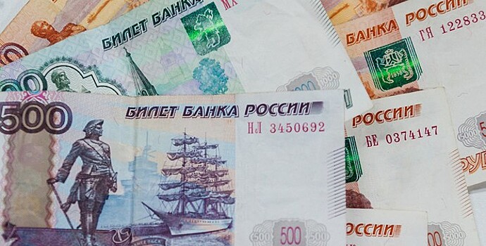 Мошенники из Москвы лишили жителей Набережных Челнов десятков тысяч рублей