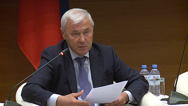 Аксаков заявил о необходимости устранить правовые пробелы при списании долгов военнослужащих