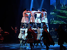 Национальные танцы на канате и жонглирование кинжалами: ансамбль «Лезгинка» празднует 65-летие