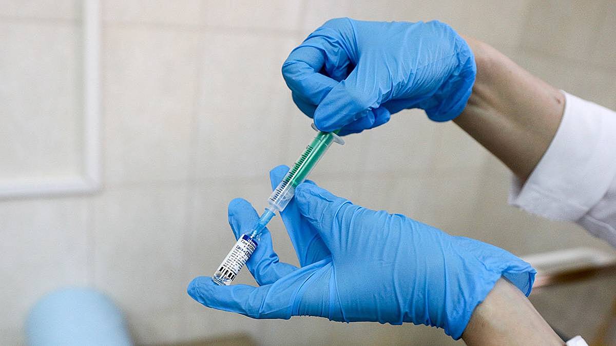 Академик РАН оценил перспективы создания долгосрочной вакцины от коронавируса
