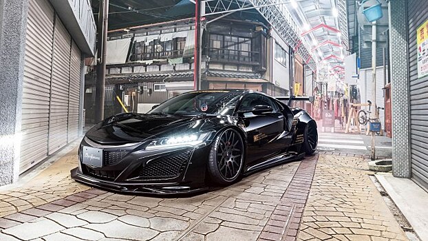 Ателье Liberty Walk «поиздевалось» над Honda NSX