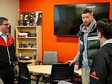 Hockey Feed (CША) о Федотове: раз справился с трудностями в России, то есть все шансы на успех и в Филадельфии