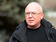 Телеведущий Павел Лобков заявил, что его избили в центре Москвы