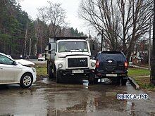 Водитель самосвала из-за приступа эпилепсии протаранил два автомобиля в Выксе