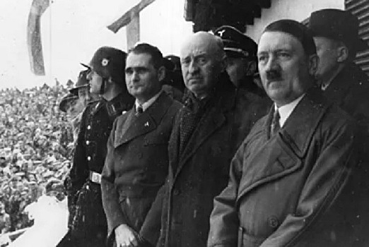 Доктор наук рассказал, что Гитлер хотел предложить Британии перед войной с СССР