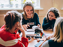 Как учителя в Калужской области помогают интегрировать в общество детей мигрантов