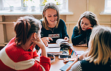 Как учителя в Калужской области помогают интегрировать в общество детей мигрантов