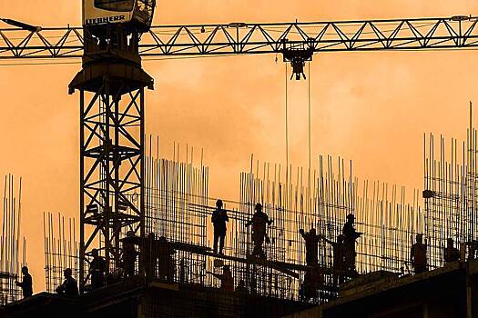 Рост зарплат в строительной отрасли связали с мигрантами