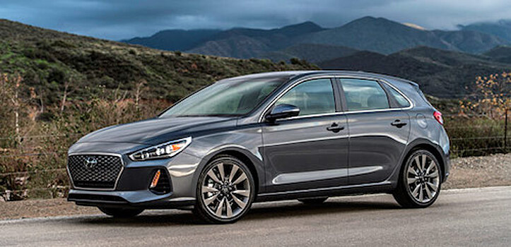 Новый Hyundai Elantra GT 2018 готовится к выходу на рынок