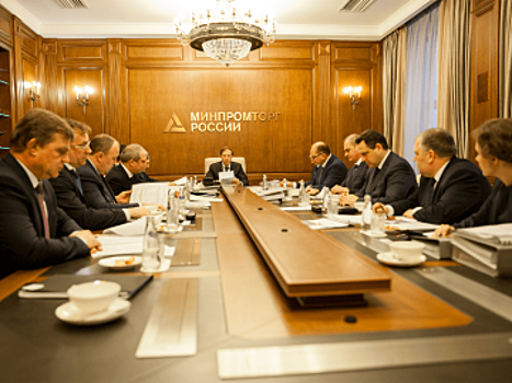 Денис Мантуров провел очередное заседание Совета директоров ОСК