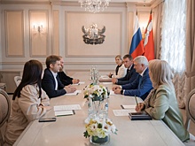 Воронежскому губернатору представили фильм для профилактики абортов