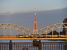 Рижский бальзам на душу: Латвия разобрала «железку», соединяющую ее с Россией. Осталось насыпь срыть