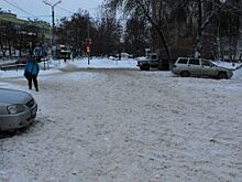 В Омске будут убирать снег при помощи московской спецтехники