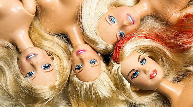 Фирма Gap выпустит коллекцию совместно с производителем куклы Barbie