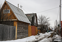 Мэр из ХМАО провел встречу с дачниками для решения их проблем