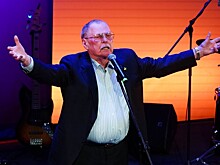 Отречение от семьи, критика коллег, сериалы: куда исчез Владимир Гостюхин