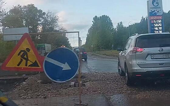 В Горроще из-за ремонта на теплотрассе образовалась пробка