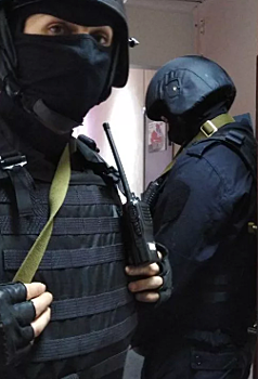 Московского полицейского уволили из-за случайных “обысков” в квартире высокопоставленной сотрудницы Генеральной прокуратуры РФ