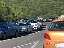Под Джубгой пробка из машин туристов растянулась на 20 километров