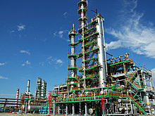 Китайские фонари над заводом по нефтепереработке в Хабаровске приняли за теракт