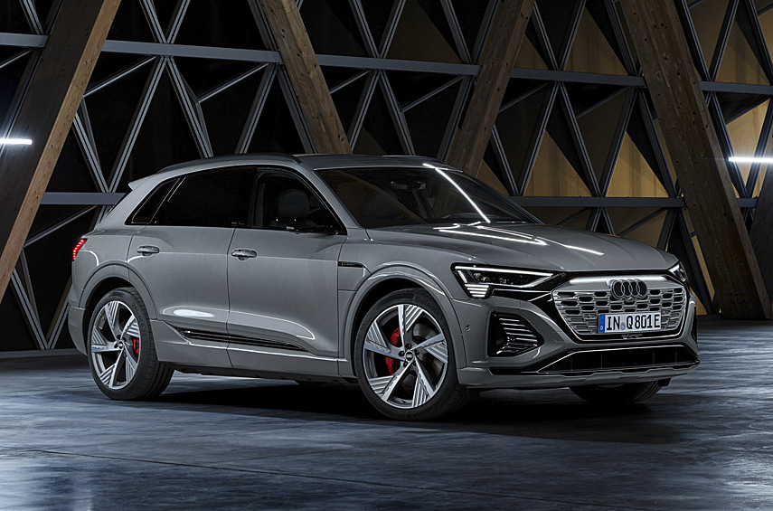 Audi Q8 e-tron и Q8 e-tron Sportback. Немецкая фирма объявила дату окончания сборки электрокроссоверов: последние экземпляры будут выпущены 28 февраля.