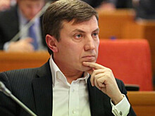В Ярославле расклейщики фальшивых листовок избили депутата областной думы от партии "Парнас"