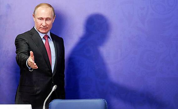 В.Тетёкин: Путину надоело быть во власти, но уйти ему не даст окружение