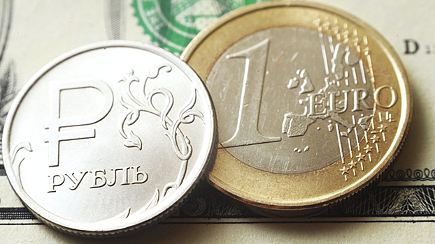 Эксперт о курсе доллара: игра против рубля не обоснована
