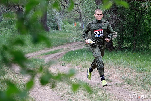 «Не бежать быстрее, чем думает голова»: военные Волгограда ушли в спортивное ориентирование