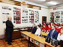 Памяти Героя: Геннадий Котельников провел парламентский урок для школьников