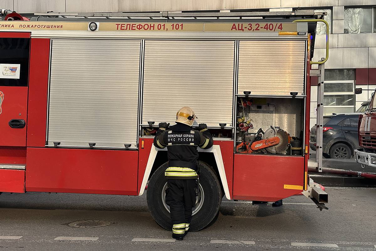 Стали известны подробности пожара в военном институте в Москве