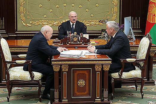 Лукашенко раскритиковал лесников
