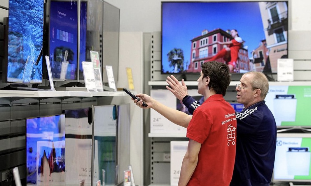 В 2024 году россияне подсели на огромные телевизоры